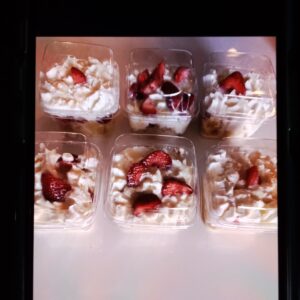 Desserts in varied portions